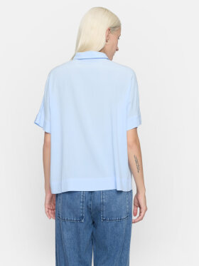 Soft Rebels - SRFreedom SS Shirt. 241 lys bl