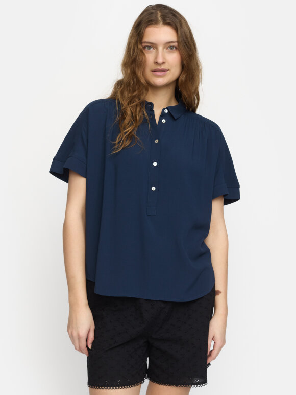Soft Rebels - SRAlberta Bluse total eclipse