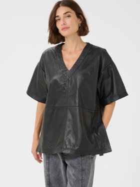 Culture - CUatam Canja Leather Blouse