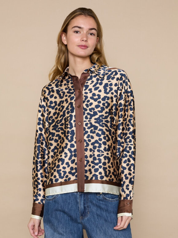 LOVE & DIVINE - LOVE DIVINE Skjorte brown leo LOVE & DIVINE - LOVE DIVINE Skjorte brown leo