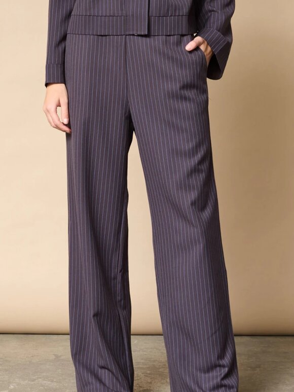 LOVE & DIVINE - L&D Bukser blue pinstripe