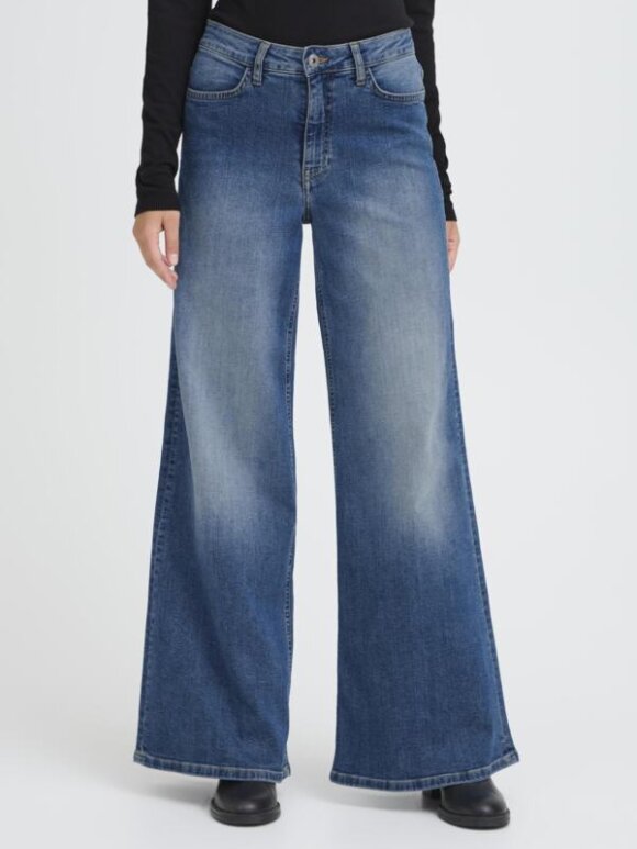 Ichi - IHTWIGGY WIDE Ichi - IHTWIGGY WIDE