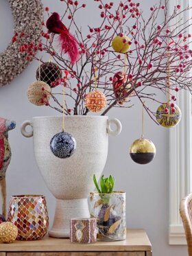 Bloomingville - Milea Ornament Gul velour Ø5
