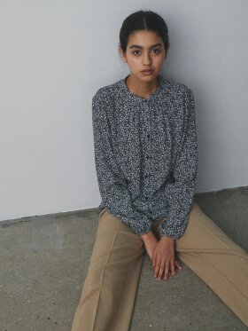 Soft Rebels - SRAnna Shirt multi flower