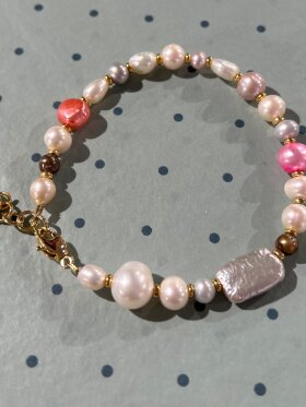 Friihof+Siig - Multi coulor pearl armbånd